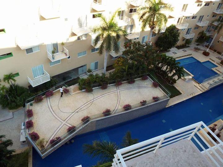 スタンダードスタジオ, Puerta Diamante Acapulco