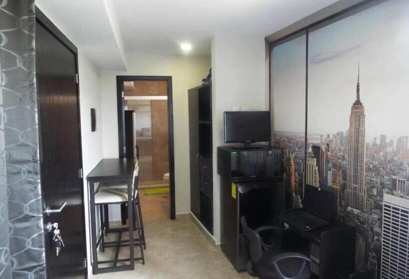 スタンダードスタジオ, Puerta Diamante Acapulco