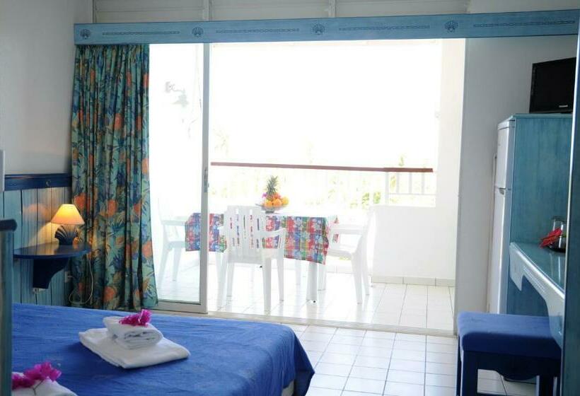 استودیوی استاندارد, Résidence Tropicale