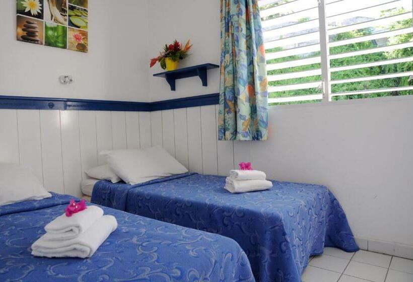 استودیوی استاندارد, Résidence Tropicale