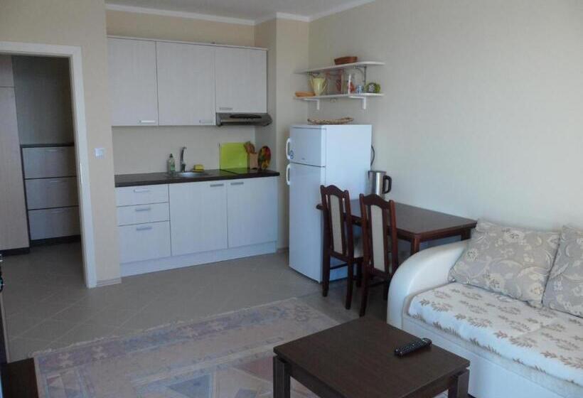 Апартаменты 1 Спальня Вид на Море, Blue Bay Palace Apart Complex