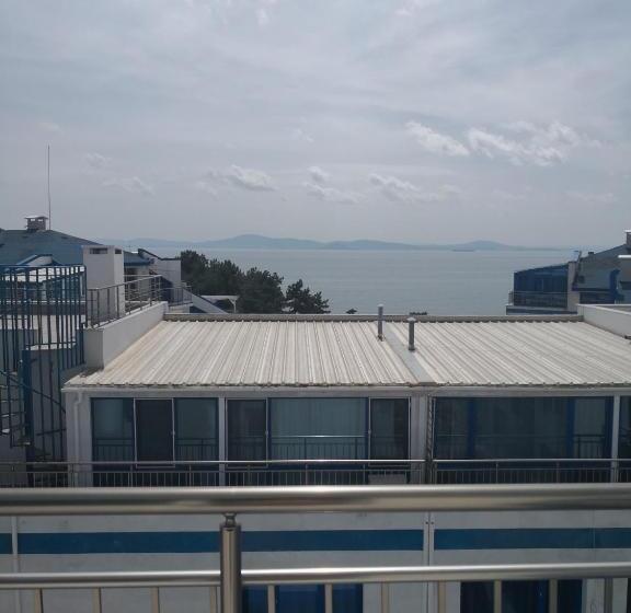 带海景的标准工作室, Blue Bay Palace Apart Complex