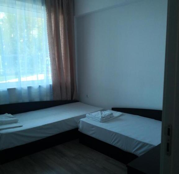 Апартаменты 1 Спальня Нижний Этаж, Blue Bay Palace Apart Complex