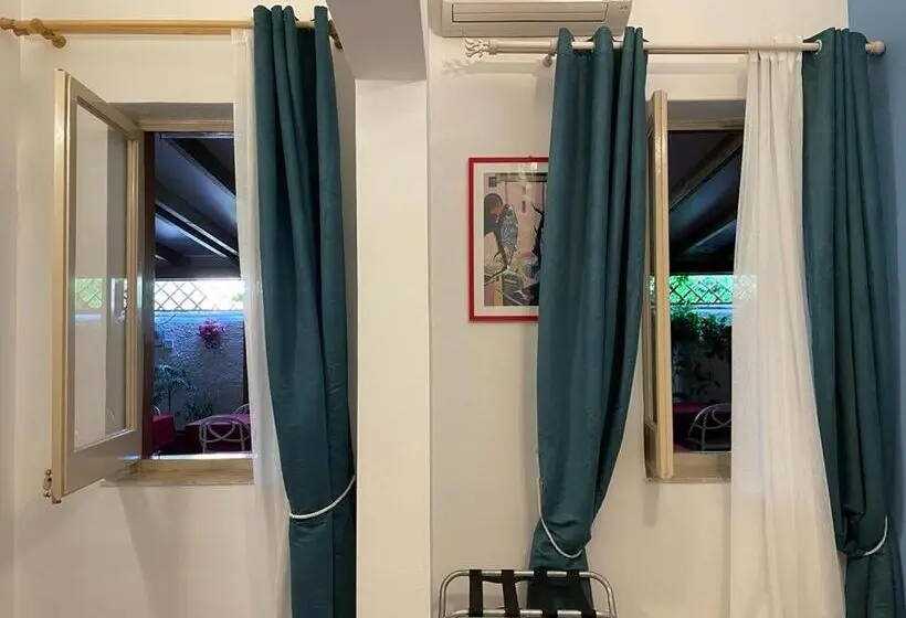 エコノミールーム, Albergo Bouganville