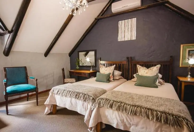 اتاق لوکس, Cypress Cottage Guest House
