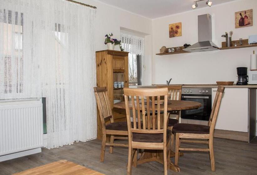 شقة غرفة واحدة, Gästehaus Margareth