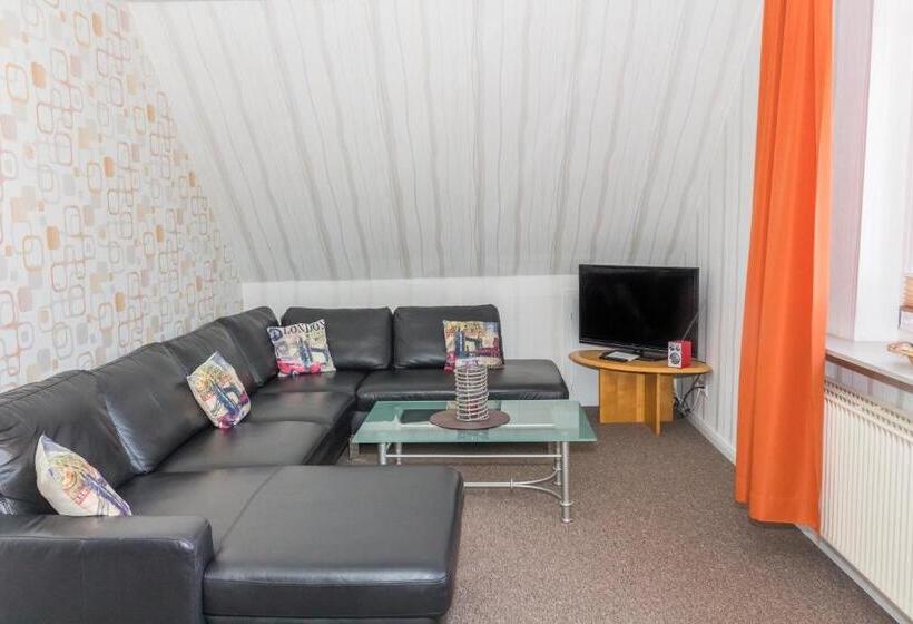 شقة 3 غرف, Gästehaus Margareth