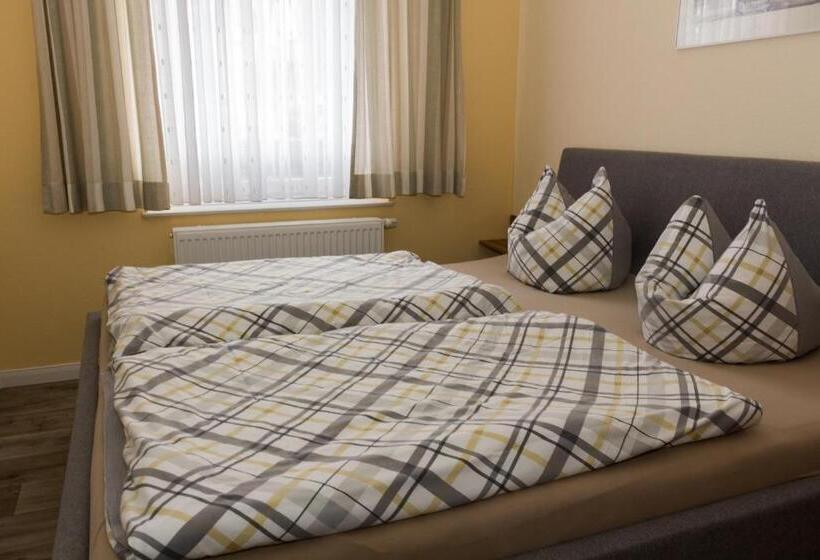 شقة غرفتين, Gästehaus Margareth