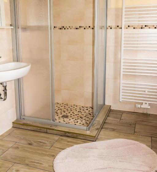 شقة غرفتين, Gästehaus Margareth