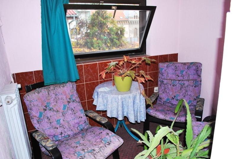 اتاق استاندارد سه نفره, Guest House Gaja