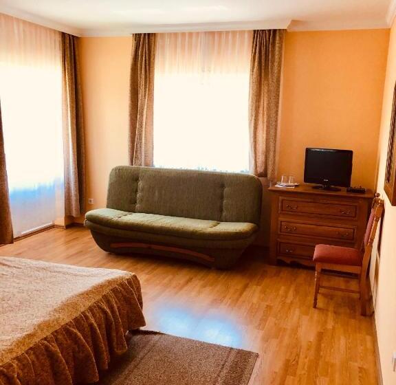 جناح غرفتين نوم, Horváth Vendégház