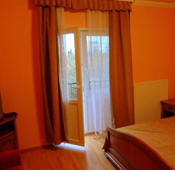 جناح غرفتين نوم, Horváth Vendégház