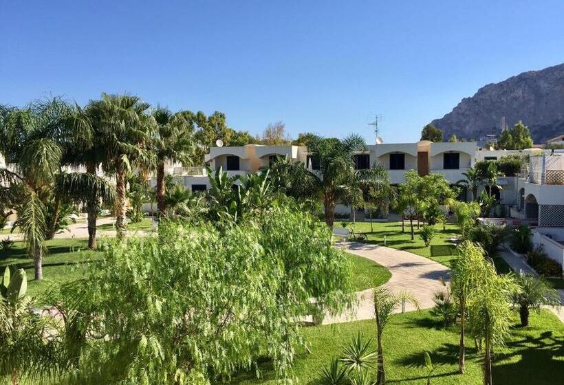 דירת חדר, Villa Giambona