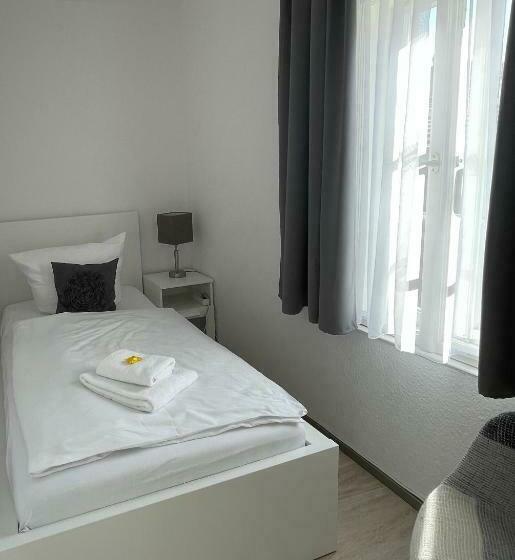 Номер Стандарт Трехместный, Pension Altstadt