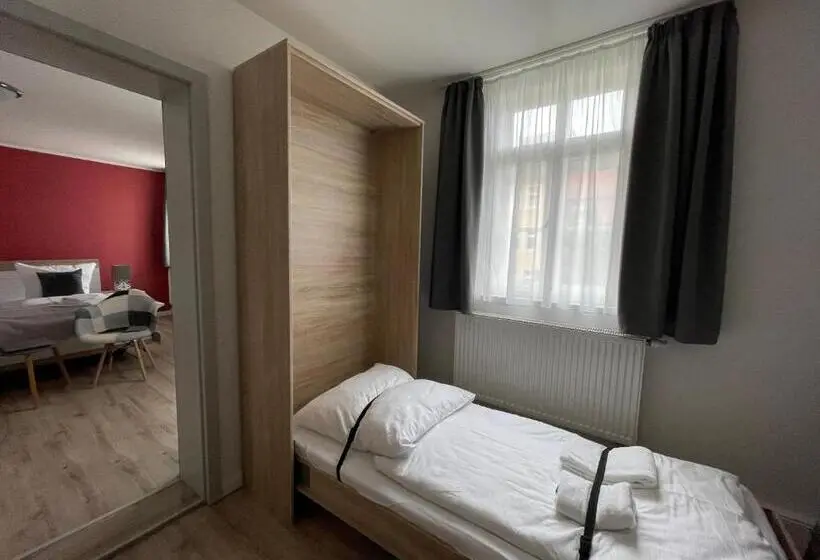Huoneisto 1 Makuuhuone, Pension Altstadt