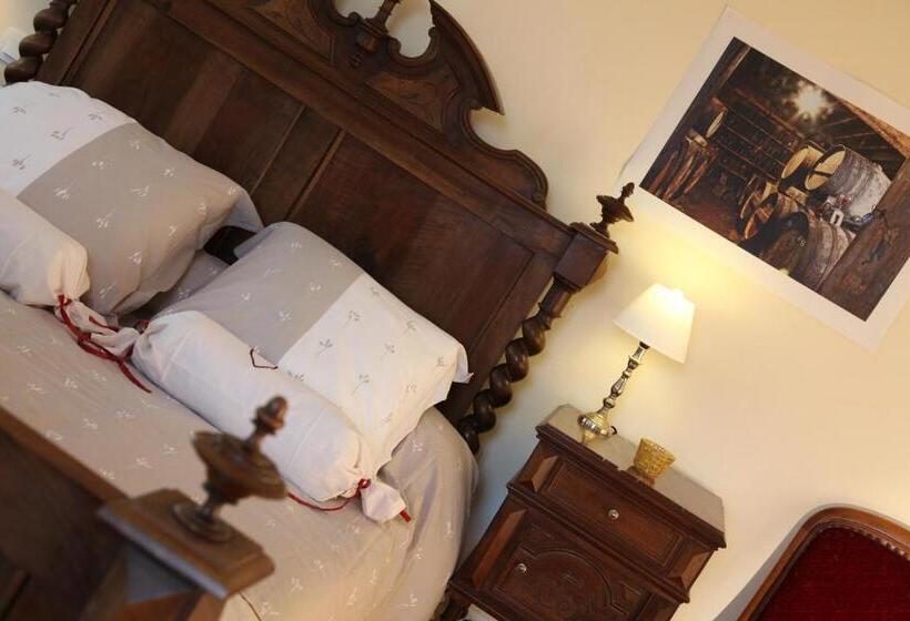 Номер Стандарт Вид на Город, Maison D'hôtes Lassaubatju