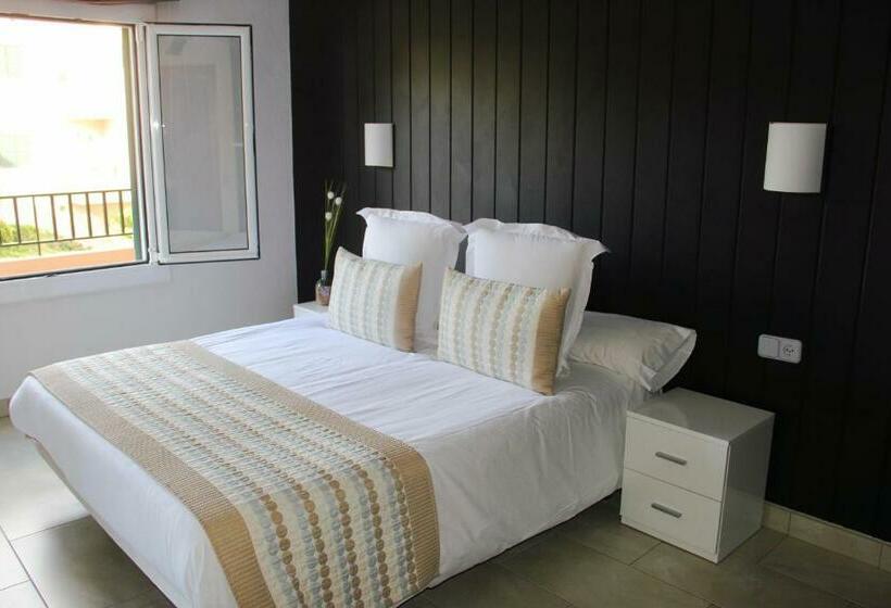 דירת חדר, Apartamentos Royal Life