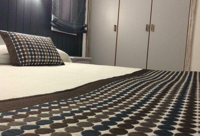 דירת חדר, Apartamentos Royal Life