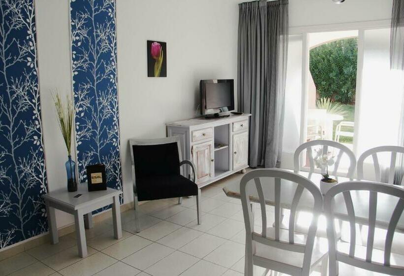 Апартаменты 1 Спальня, Apartamentos Royal Life