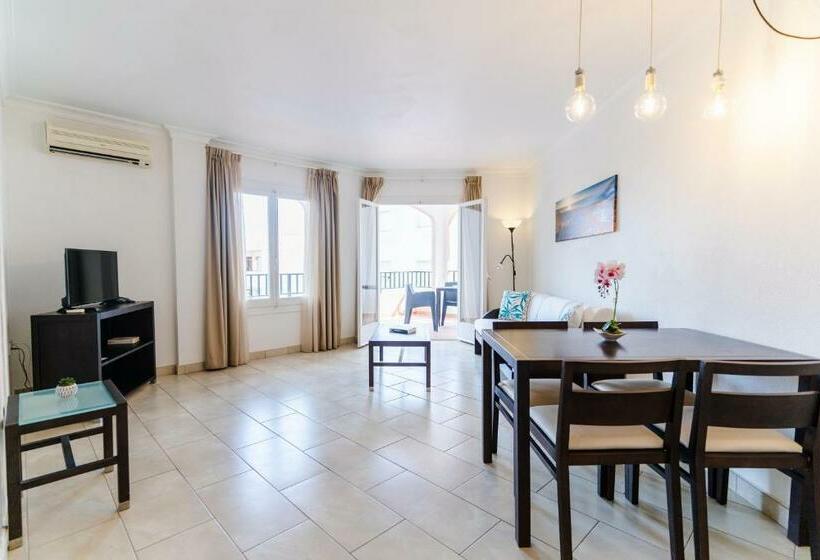 דירת חדר, Apartamentos Royal Life