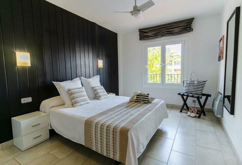 דירת חדר, Apartamentos Royal Life