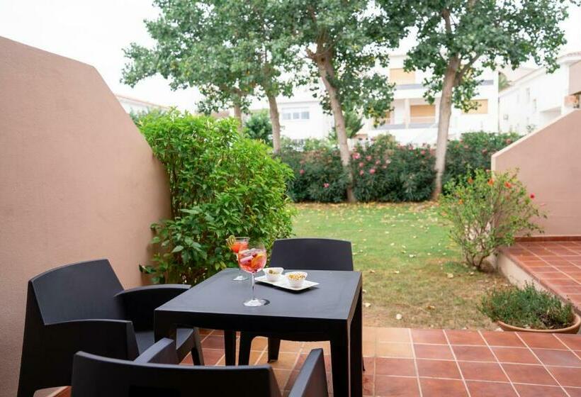 דירת חדר, Apartamentos Royal Life