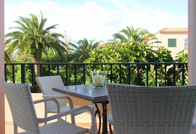 דירת חדר, Apartamentos Royal Life