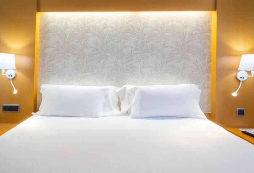 スタンダードルーム, Abba Rambla