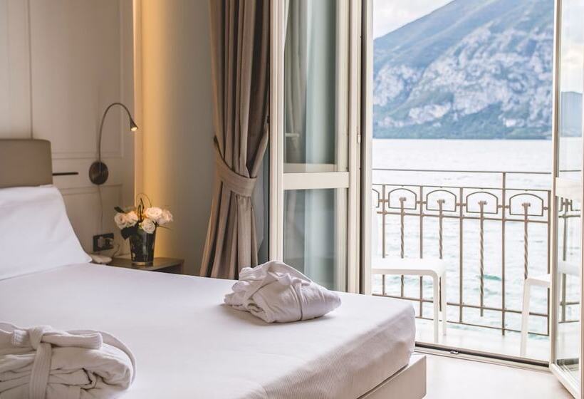 חדר דלוקס נוף לאגם, Araba Fenice