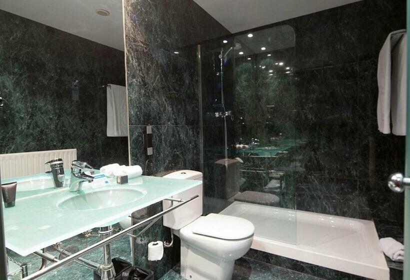 غرفة قياسية, Ciutat Martorell