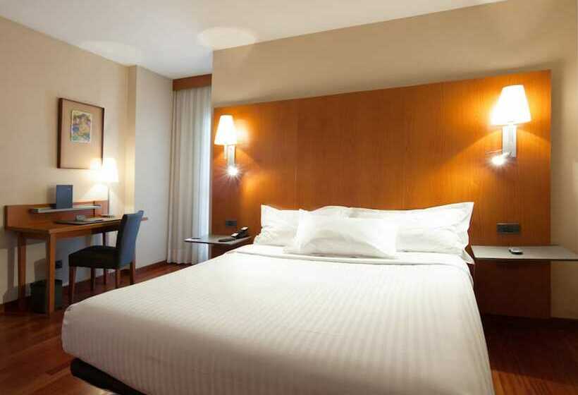 غرفة قياسية, Ciutat Martorell