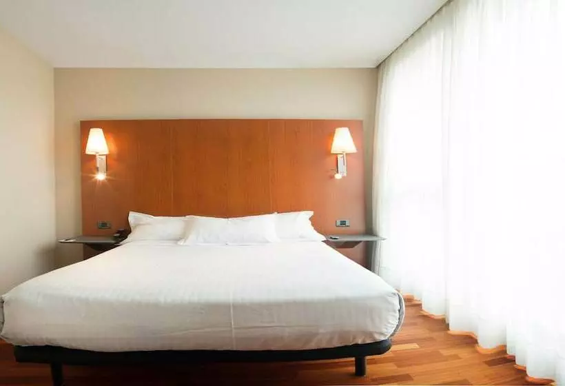 StandaardKamer, Ciutat Martorell
