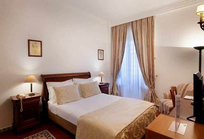 غرفة قياسية, Turim Club Azeitao