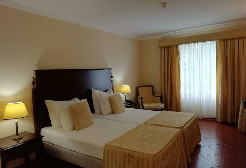 Номер Стандарт, Turim Club Azeitao