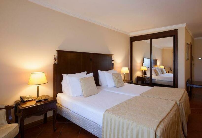 غرفة قياسية, Turim Club Azeitao