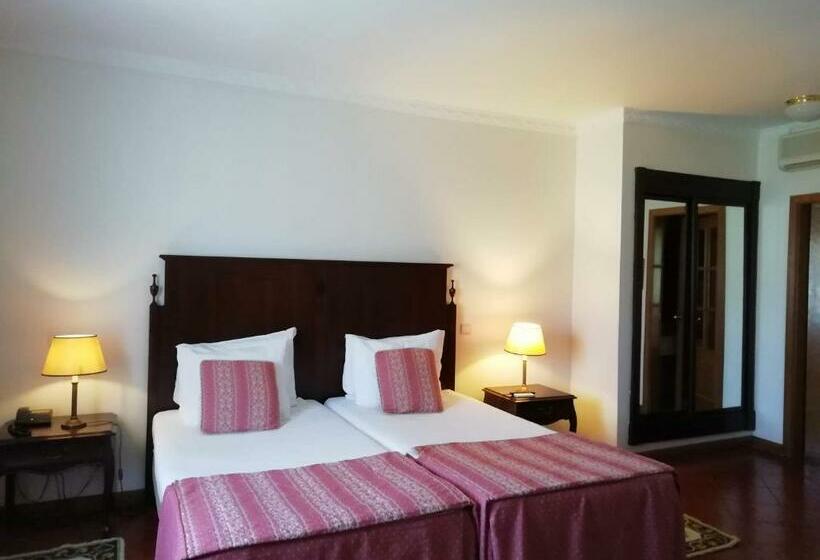 غرفة قياسية, Turim Club Azeitao