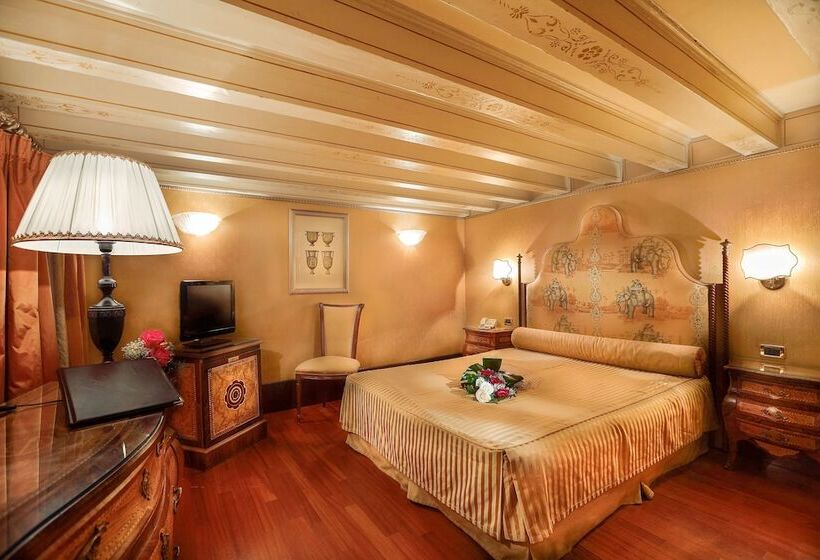 اتاق کلاسیک, Colombina