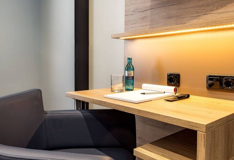 اتاق استاندارد, Comfort Hotel Frankfurt Central Station