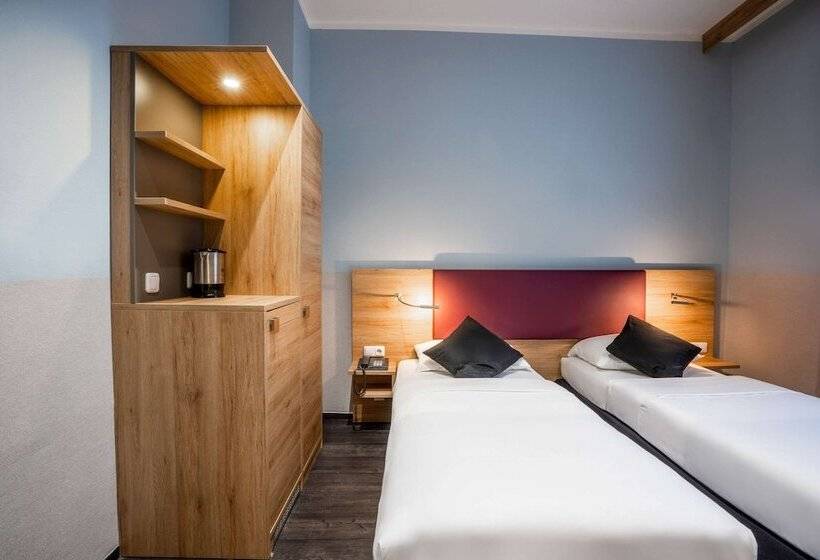 اتاق استاندارد, Comfort Hotel Frankfurt Central Station