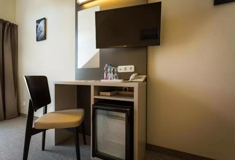 スタンダードルーム, Corvin Hotel Budapest Corvin Wing