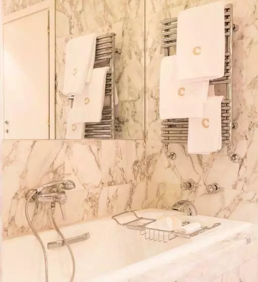 سوئیت با تخت بزرگ, Four Seasons Hotel Milano