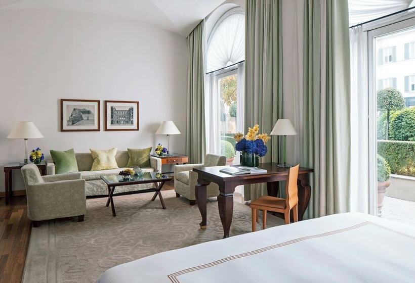 سوئیت جونیور با چشم‌انداز باغ, Four Seasons Hotel Milano