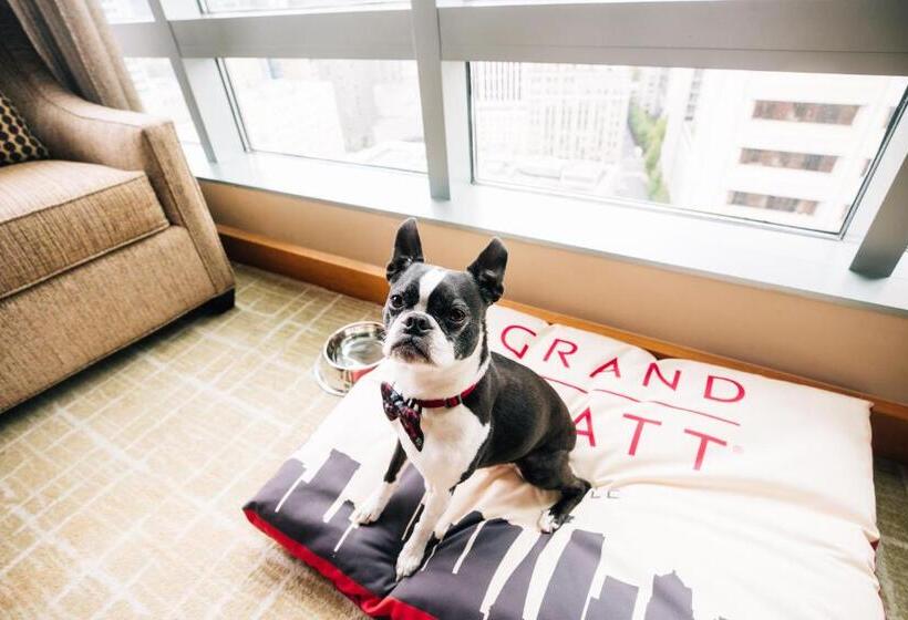 キングサイズベッドのクラブルーム, Grand Hyatt Seattle