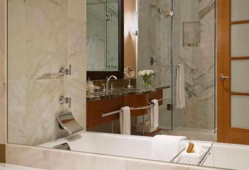 Стандартный Номер Кровать Кинг, Grand Hyatt Seattle