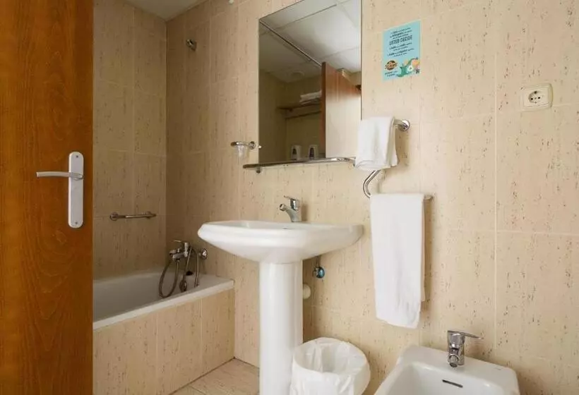 Standard Kolmen Hengen Huone, Hospedium Hotel Don Fidel