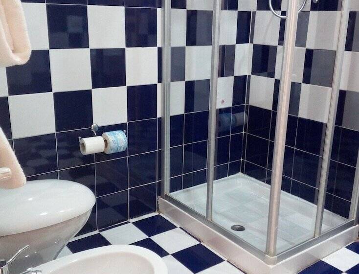 חדר קלאסי לשלושה, Il Perugino