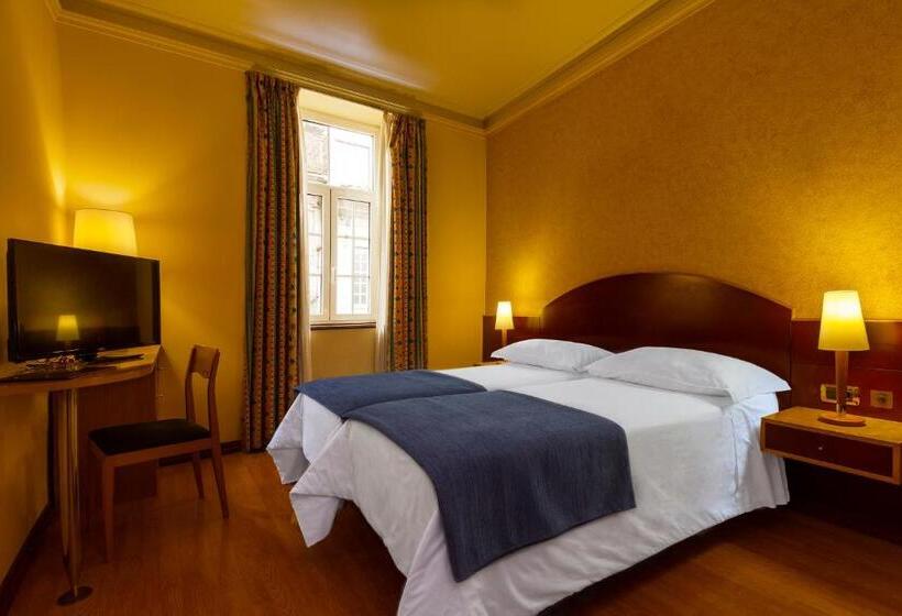 اتاق اکونومی, Internacional Porto