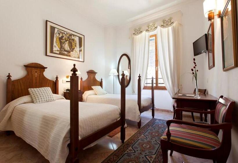 חדר סופריור, Juma Historic