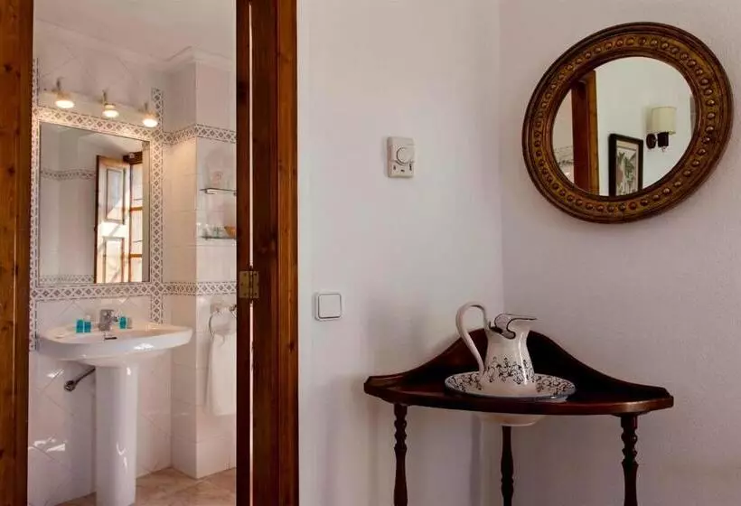 Quarto superior, Juma Historic