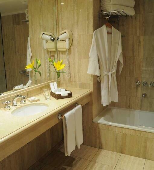 استودیوی استاندارد, Loi Suites Recoleta